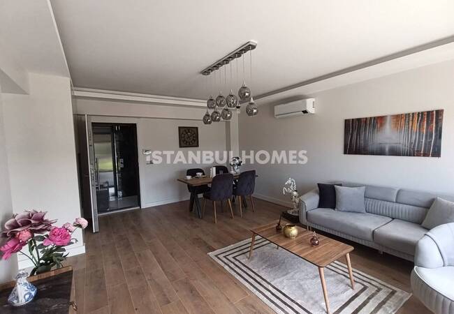 Flats with Gym and Parking Lot in İstanbul Zeytinburnu 5