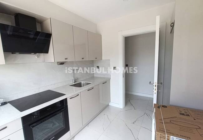 Flats with Gym and Parking Lot in İstanbul Zeytinburnu 7