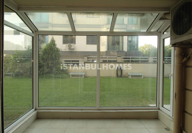 Flat Near the Coast and Marmaray Station in Bakırköy 13