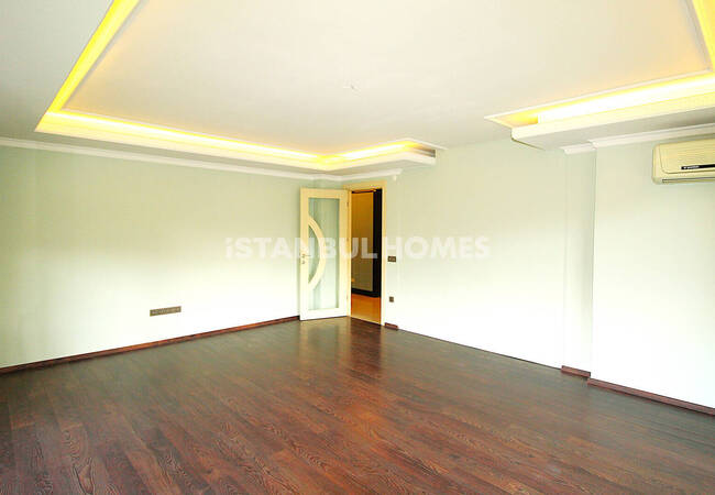 شقة بالقرب من الساحل ومحطة مارماراي في باكيركوي 6