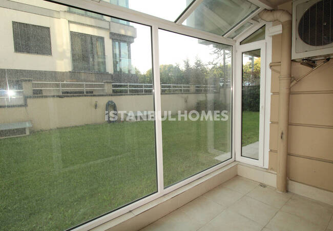 Flat Near the Coast and Marmaray Station in Bakırköy 14