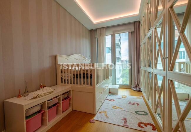 Квартира с видом на лес рядом с торговым центром в Сарыере, Стамбул 13