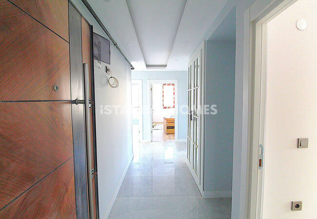 Трёхкомнатная квартира в 750 м от моря в Бююкчекмедже 19