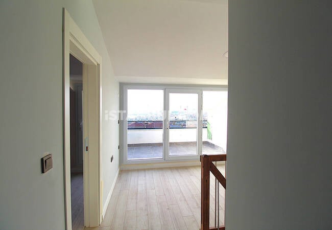 شقة دوبلكس من 4 غرف نوم بإطلالة على البحر في بيوك تشكمجه، إسطنبول 31