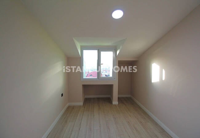 شقة دوبلكس من 4 غرف نوم بإطلالة على البحر في بيوك تشكمجه، إسطنبول 22