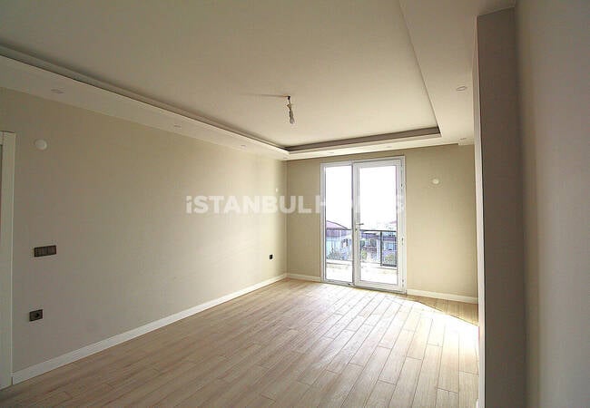 شقة دوبلكس من 4 غرف نوم بإطلالة على البحر في بيوك تشكمجه، إسطنبول 9