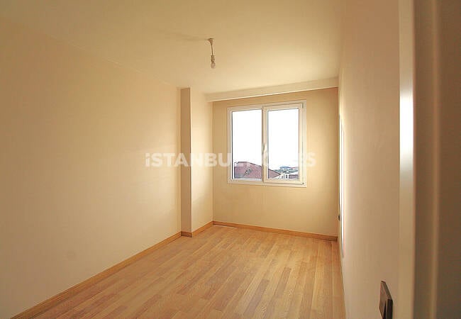 شقة دوبلكس من 4 غرف نوم بإطلالة على البحر في بيوك تشكمجه، إسطنبول 13