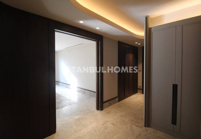 شقق أنيقة في مجمع سكني فاخر في باكيركوي 34