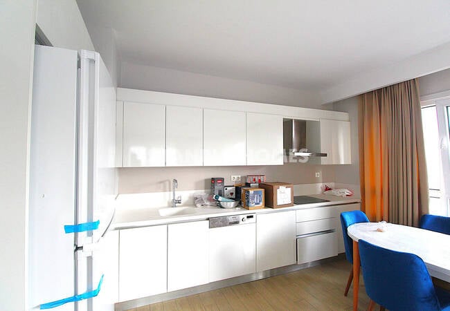 2-zimmer-wohnung In Einer Anlage Nahe Dem Einkaufszentrum In Bağcılar 12