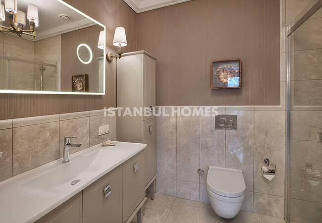 شقق مع موقف سيارات في موقع متميز في عمرانية، إسطنبول 10