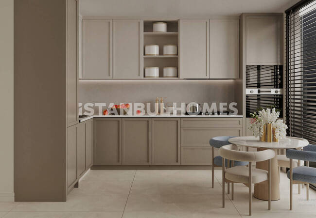 İstanbul Üsküdar'da Ana Caddeye Yakın Deniz Manzaralı Daireler 8