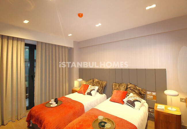 İstanbul Küçükçekmece'de Avm'ye Yakın Şık Daireler 9