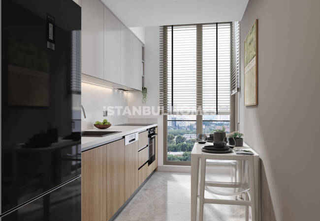 Forest-view Apartments in a Prestigious Complex in Istanbul Sariyer 15