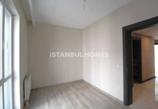 City-view Apartments with Pools and Sports Fields in Başakşehir 31