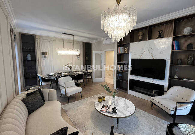 Apartments in a Complex with Pool Close to Metro in Kartal Istanbul 11