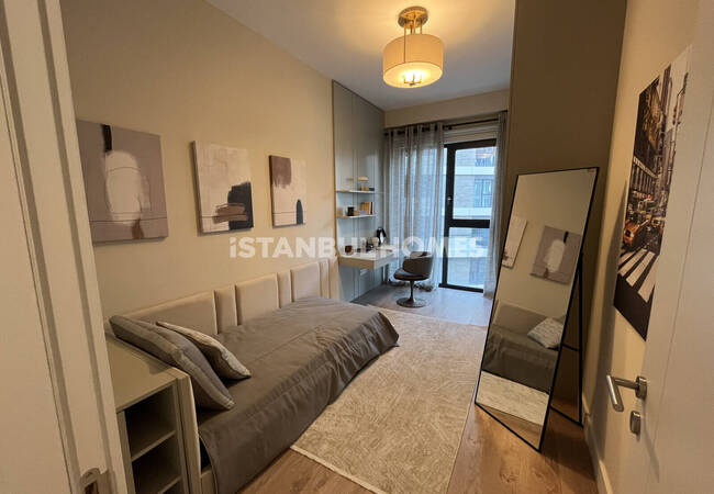 Apartments in a Complex with Pool Close to Metro in Kartal Istanbul 25