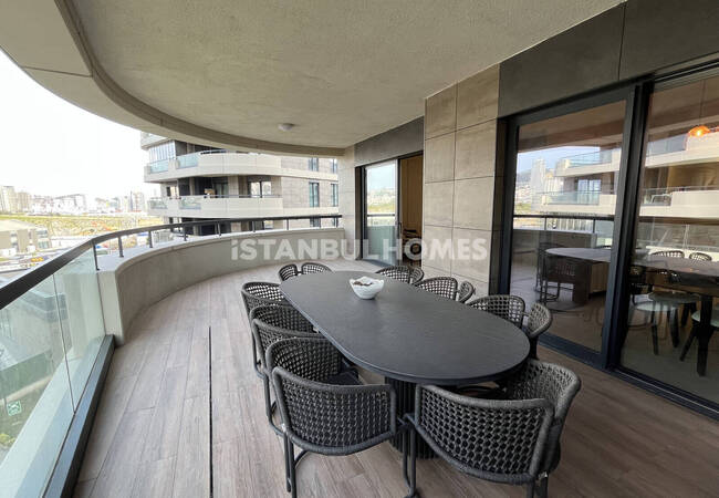 Apartments in a Complex with Pool Close to Metro in Kartal Istanbul 38