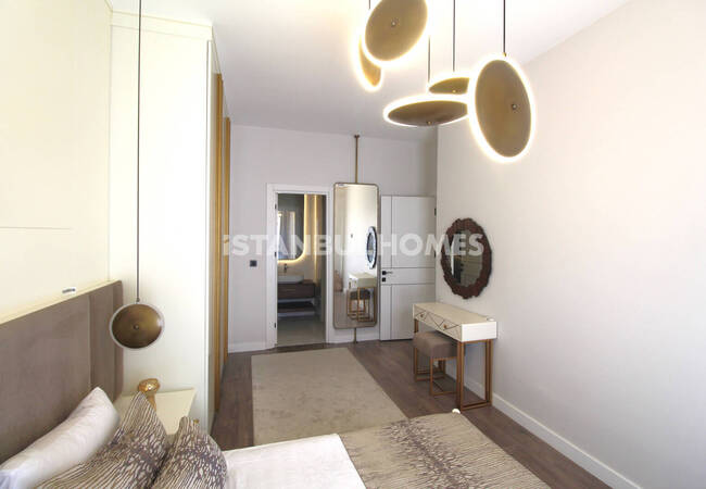 Квартиры в комплексе с бассейном в районе Багджылар, Стамбул 14