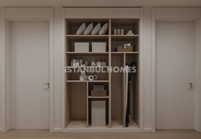 Квартиры в 200 м от морской набережной в Стамбуле, Картал 42