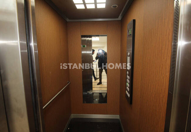 1-bedroom Apartments with Terraces in Istanbul Besiktas 12