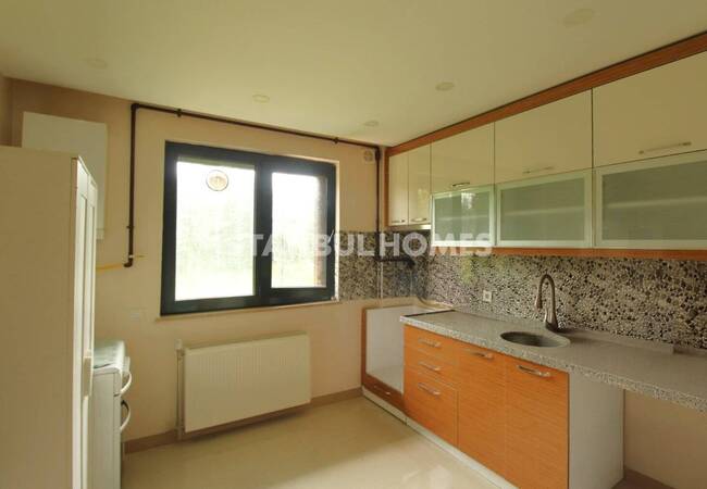 ویلای بزرگ با استخر نزدیک مارینا در بویوکچکمجه استانبول 22