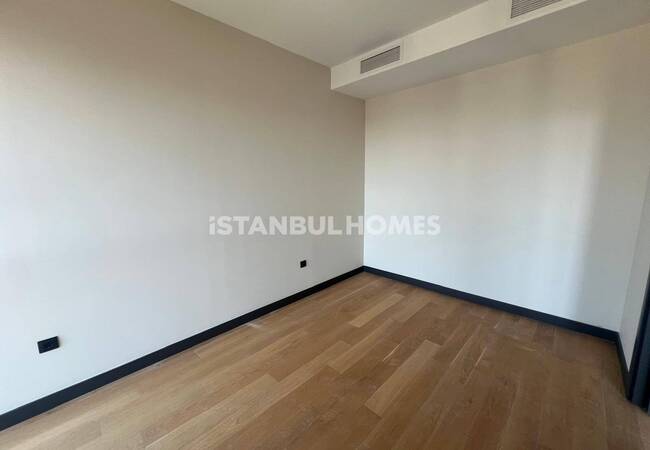Sea-view 1-bedroom Flat in a Complex with Pool in Kadıköy Istanbul 12