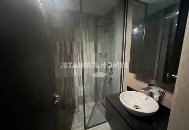 Sea-view 1-bedroom Flat in a Complex with Pool in Kadıköy Istanbul 14