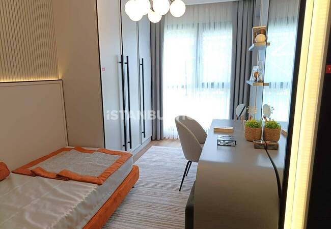 Apartments in a Complex with Lake View in İstanbul Avcılar 21