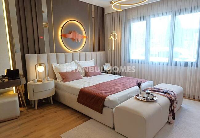 Apartments in a Complex with Lake View in İstanbul Avcılar 15