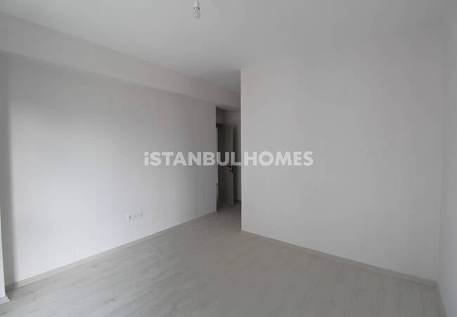 Stylish Apartments in a Prestigious Complex in Basaksehir Istanbul 15