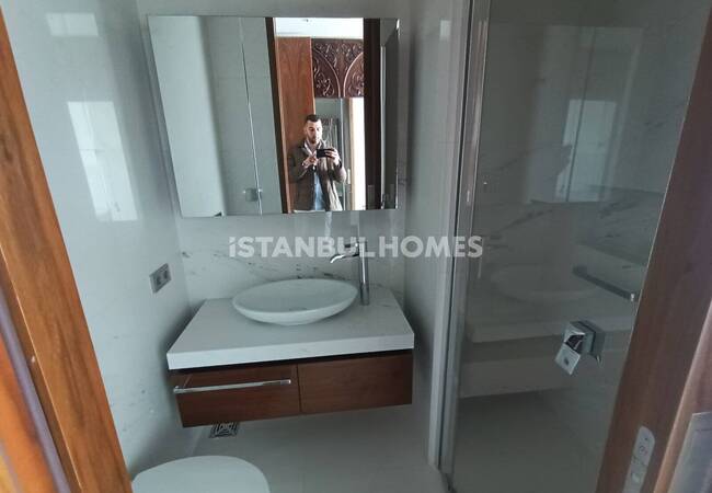 Furnished Apartment in Zorlu Center Project in Besiktas 17