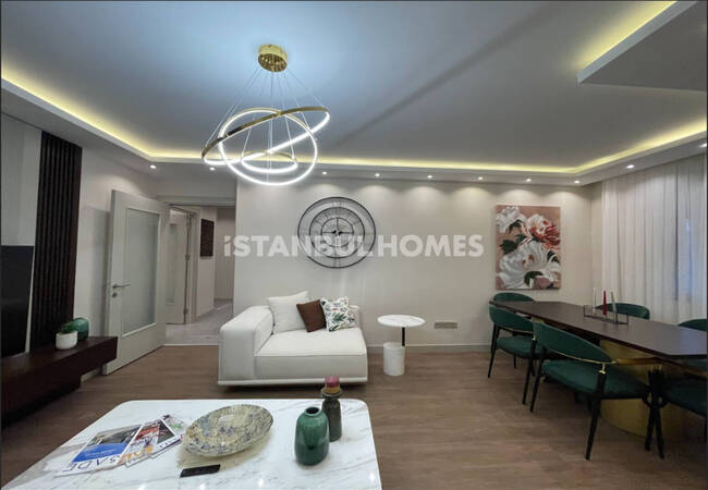Elegant Apartments with Indoor Pool in Kucukcekmece 8