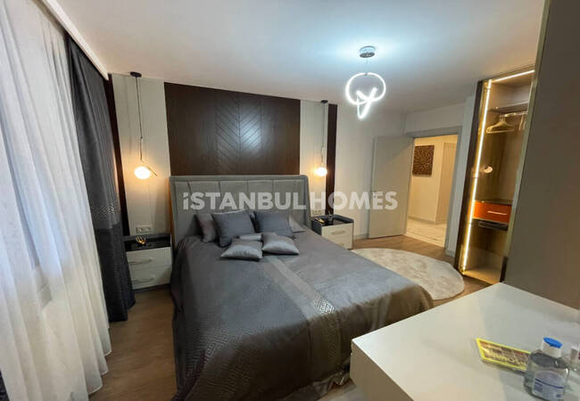 Elegant Apartments with Indoor Pool in Kucukcekmece 12