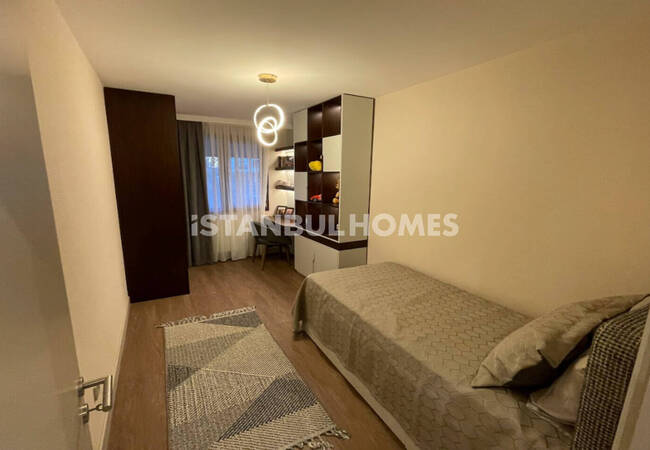 Elegant Apartments with Indoor Pool in Kucukcekmece 13