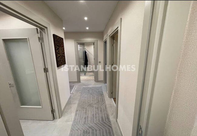 Elegant Apartments with Indoor Pool in Kucukcekmece 15