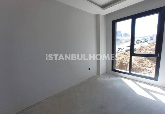 Villas in a Complex with Pool and Parking in Istanbul Basaksehir 10