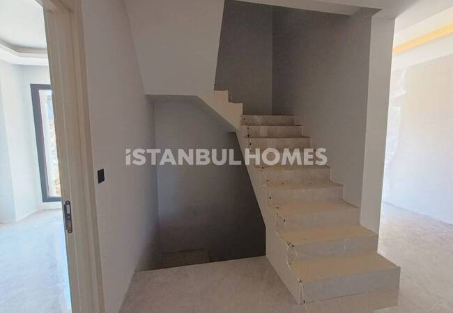 Villas in a Complex with Pool and Parking in Istanbul Basaksehir 22