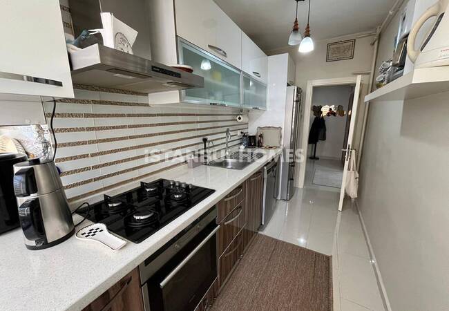 Apartment in a Complex Close to the Metro in Istanbul Maltepe 22