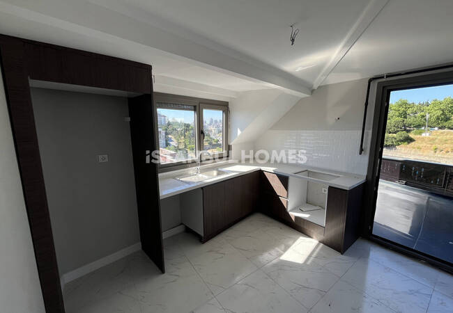 Apartments with Sea and City Views in Maltepe Istanbul 10