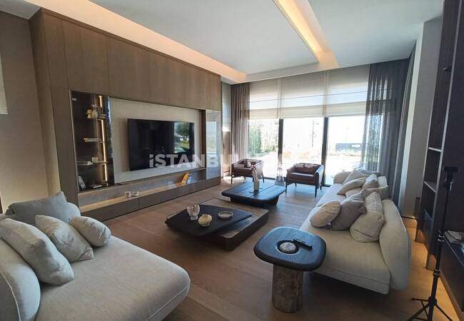 Spacious Detached Villas with Pool in Istanbul Buyukcekmece 5