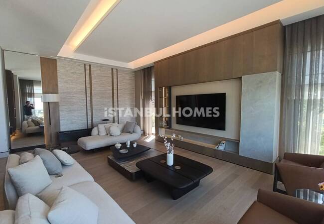 Spacious Detached Villas with Pool in Istanbul Buyukcekmece 6