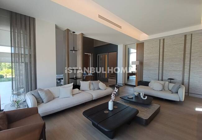 Spacious Detached Villas with Pool in Istanbul Buyukcekmece 7