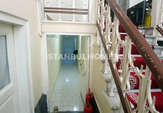 Stunning House with Extensive Facilities in Istanbul 42
