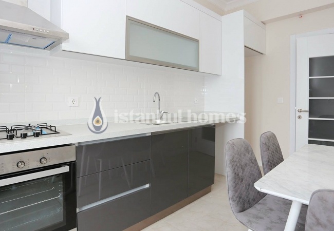 Turnkey Apartments Close to All Facilities in Bagcilar 14
