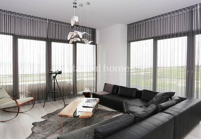 شقق في اسطنبول بالقرب من البحر في مجمع ساحلي رائع 9