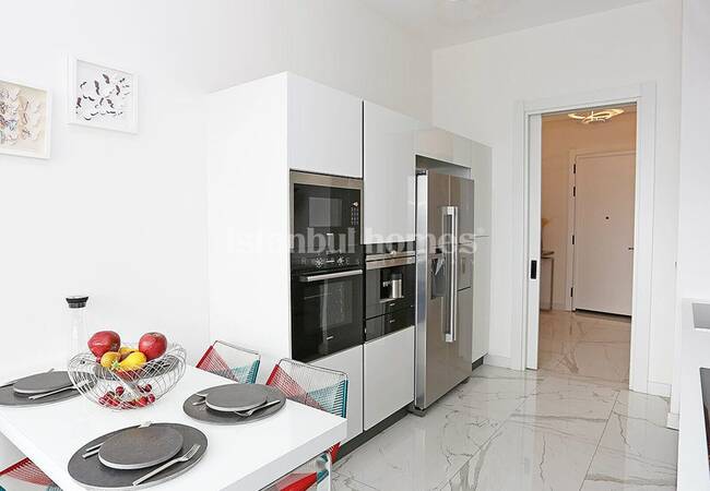 شقق في اسطنبول بالقرب من البحر في مجمع ساحلي رائع 14