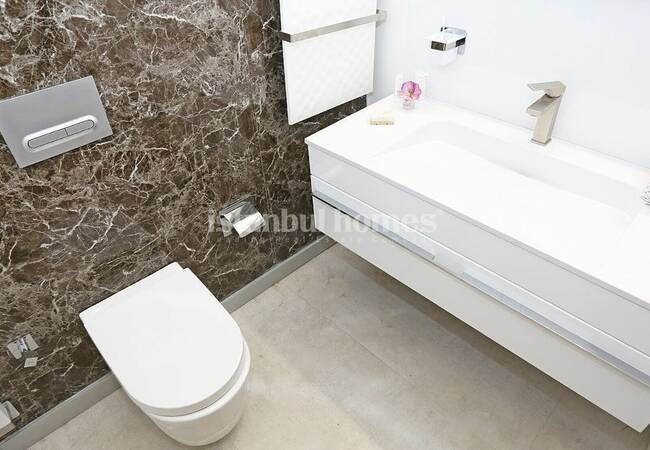 شقق في اسطنبول بالقرب من البحر في مجمع ساحلي رائع 27