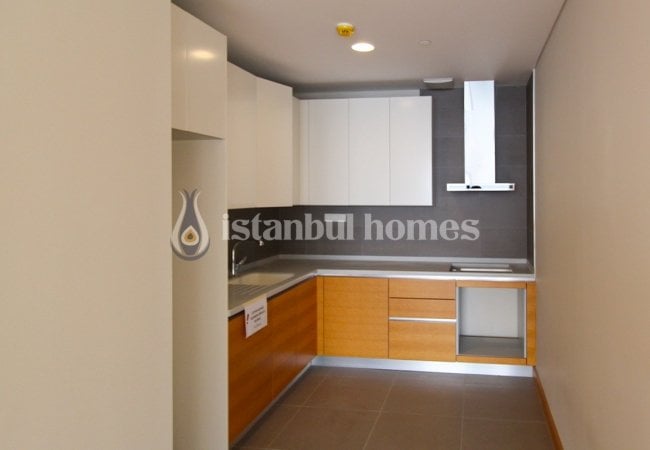 Bakırköy'de Tüm Olanaklara Yakın Deniz Manzaralı Daireler 17