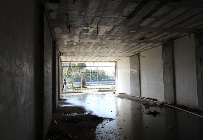 Advantageous Commercial Real Estate on a Shopping Street in Esenyurt 9
