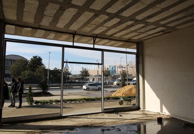 Advantageous Commercial Real Estate on a Shopping Street in Esenyurt 11